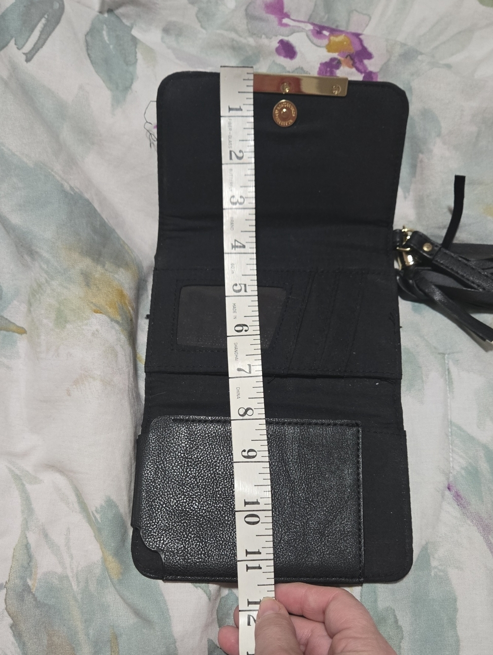 Guess Wallet - Picture 6 of 6